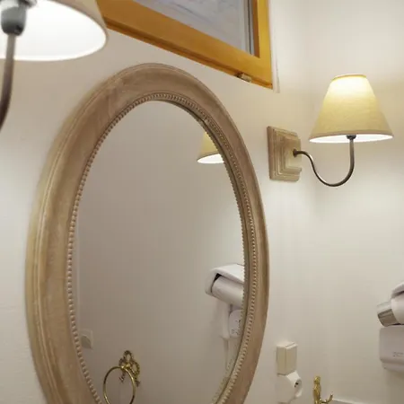 Les 4 Saisons 住宿加早餐酒店 Graye-sur-Mer