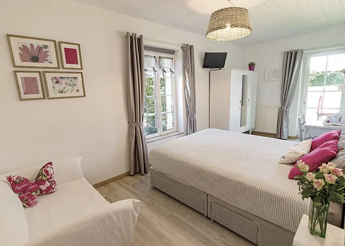 Les 4 Saisons Bed & Breakfast 3*